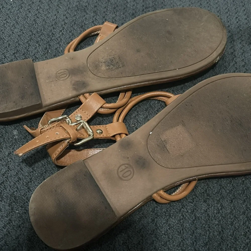 👟 3/$10 - sandals